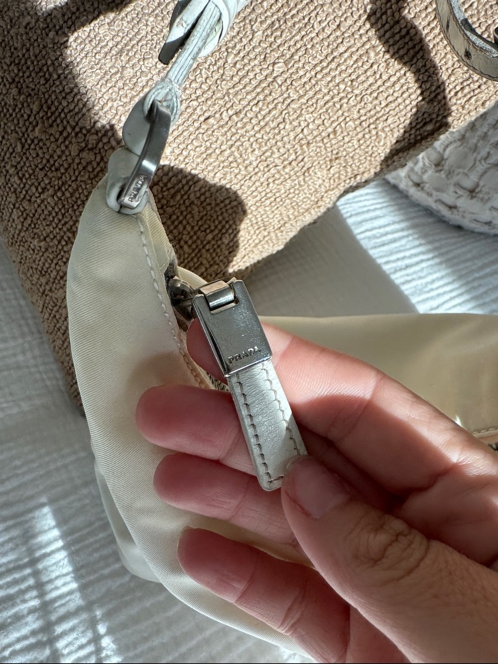 Prada Re-Edition White Nylon Mini Shoulder Bag Authenticated - Picture 9 of 15